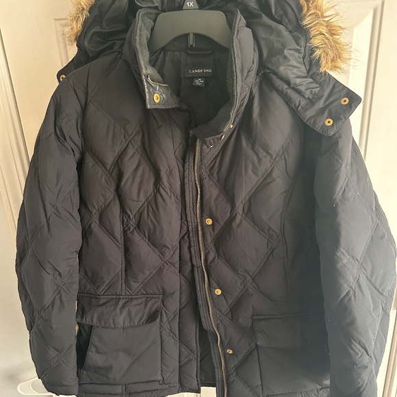 Women’s Lands’ End coat - Picture 1 of 2